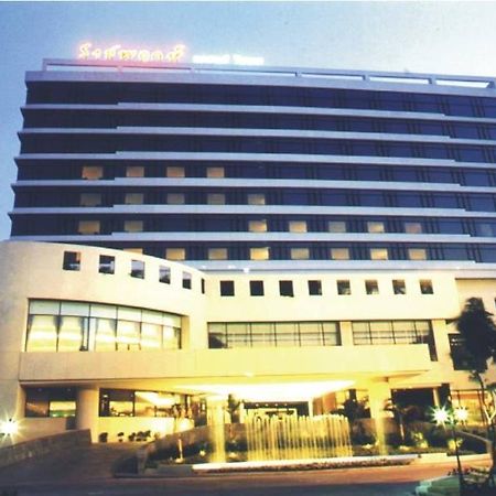 Rachaphruk Grand Hotel Nakhonratchasima Екстериор снимка