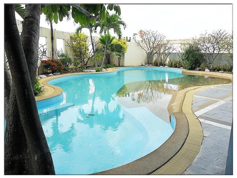 Rachaphruk Grand Hotel Nakhonratchasima Екстериор снимка